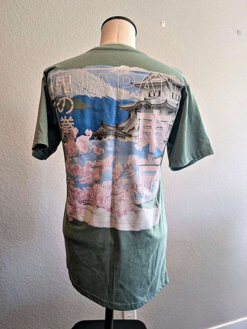 Launder Graphic Cherry Blossoms Japan Short Sleeve Tee in Green Sz S
